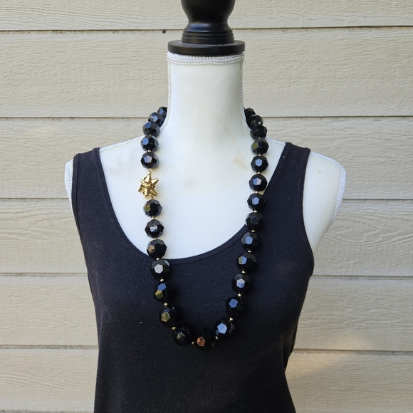 kate spade oversized black faceted bead necklace with gold tone bow - Picture 1 of 4